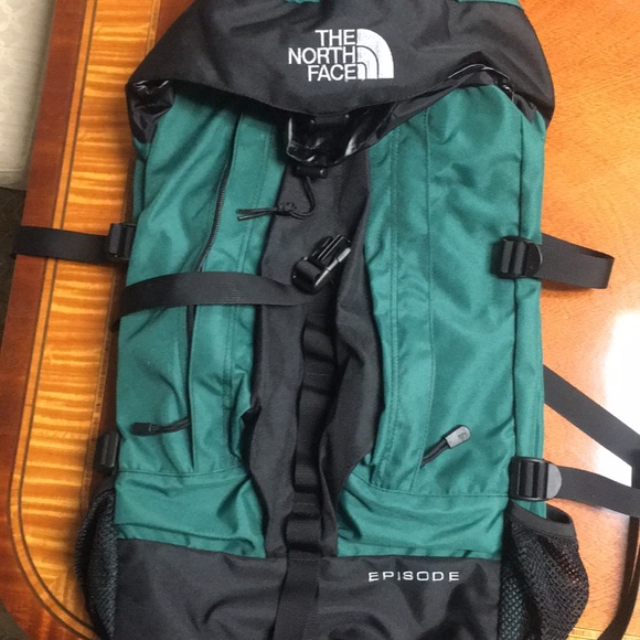 North Face Episode Back Pack 